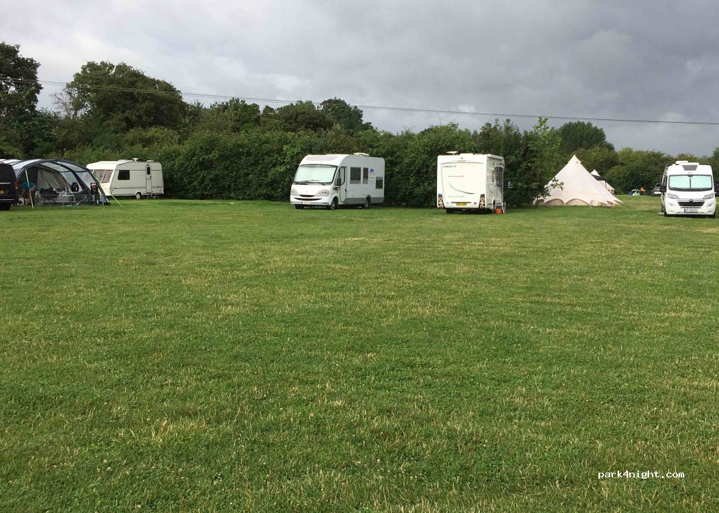 Valley Farm Campsite — foto 3
