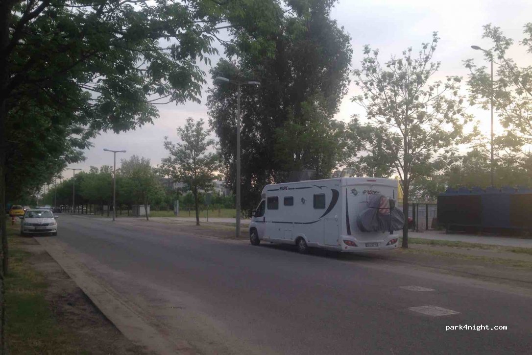 (1117) Budapest - Hevesy György út — foto 2