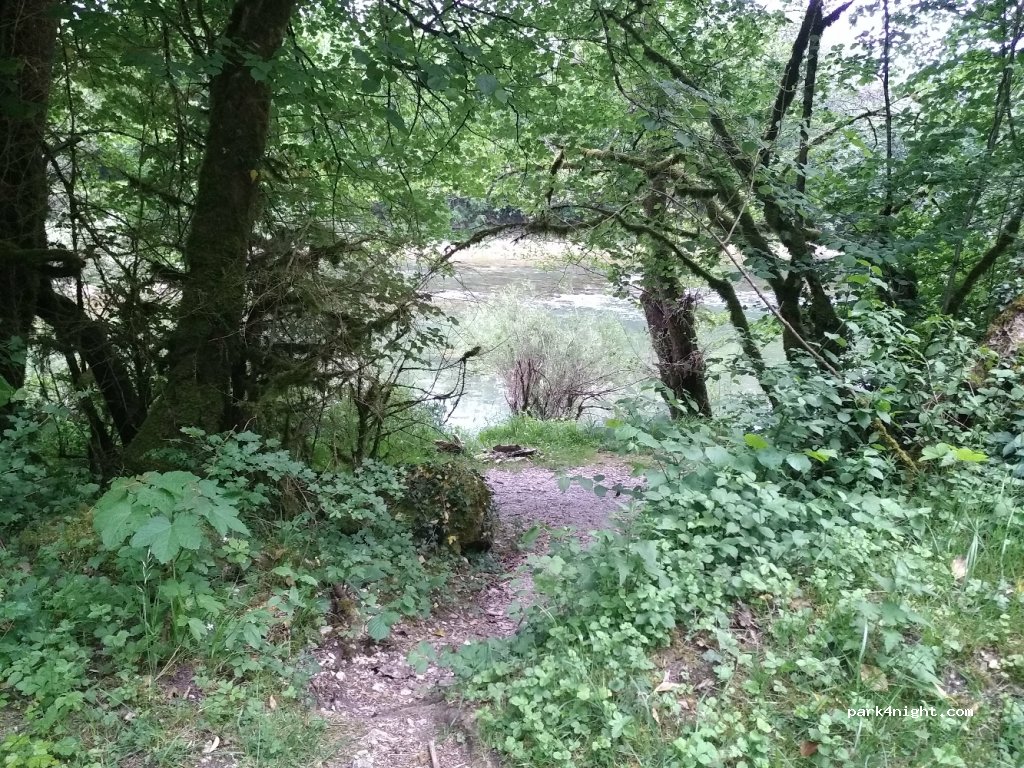 (25290) Rurey - Aux Îles Dessous — foto 2