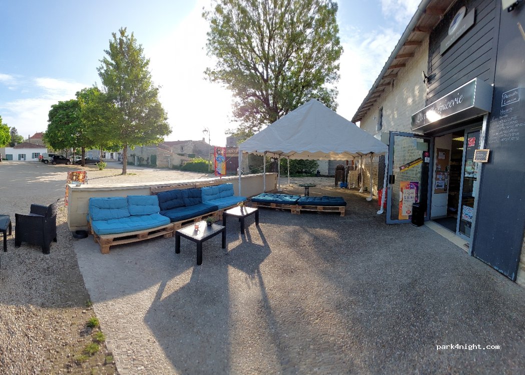 Camping de Dampierre sur Boutonne — foto 2