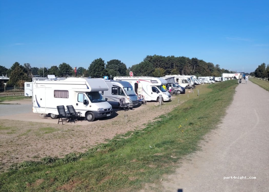 Wohnmobilstellplatz Sonnenplatz29 — foto