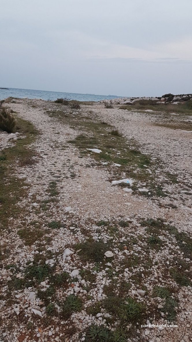 (13117) Martigues - 6 Chemin de Bonnieu — foto 2