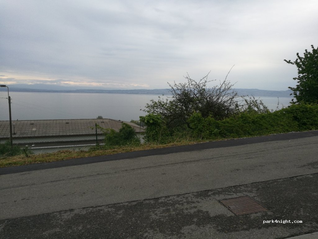 (74500) Évian-les-Bains - 5 Route de l'Horloge — foto 2