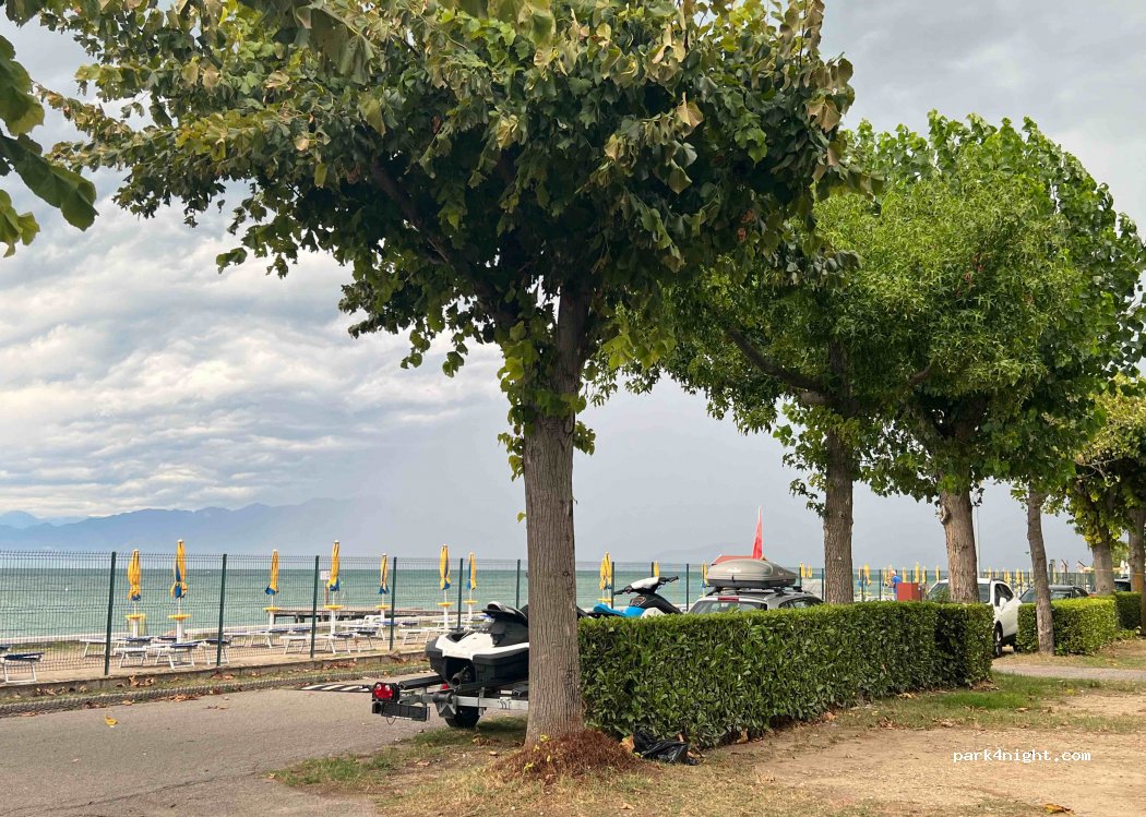 Campeggio del Garda — foto