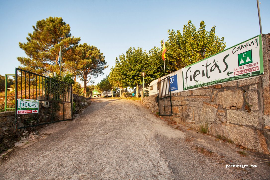 Camping Os Fieitás — foto 2
