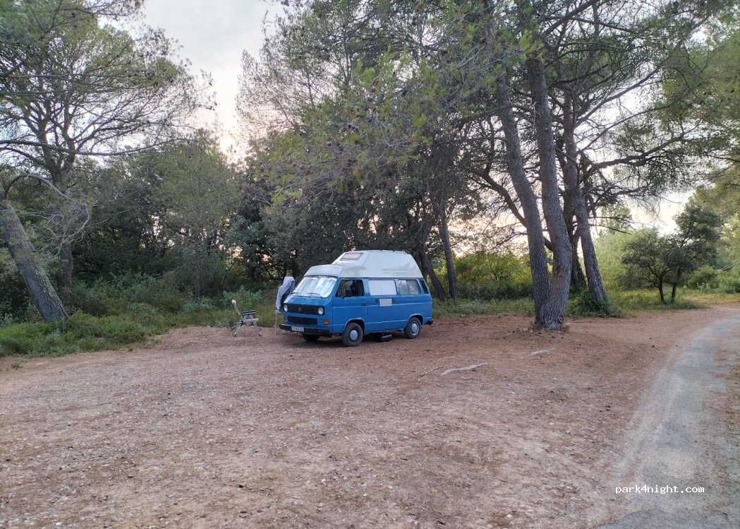(13140) Miramas - 801 Chemin de Miramas À Lunard — foto 3