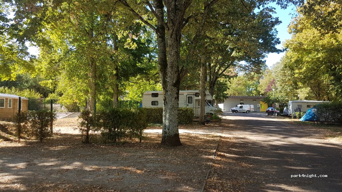 Camping municipal Louis Rigoly — foto