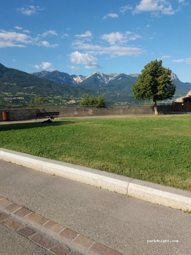 (05200) Embrun - 1 Allée des Marronniers — foto 3