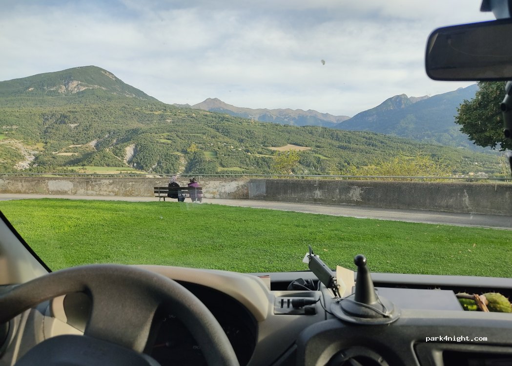 (05200) Embrun - 1 Allée des Marronniers — foto 5