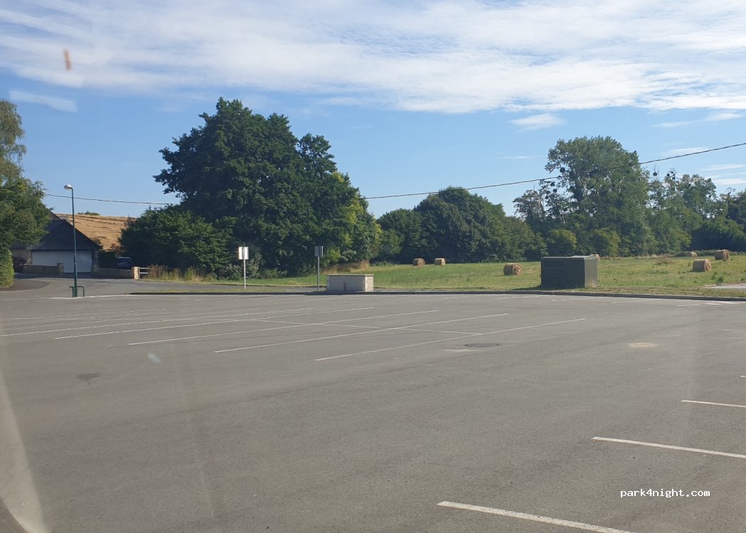 (53470) Martigné-sur-Mayenne - 17 Rue Capella — foto