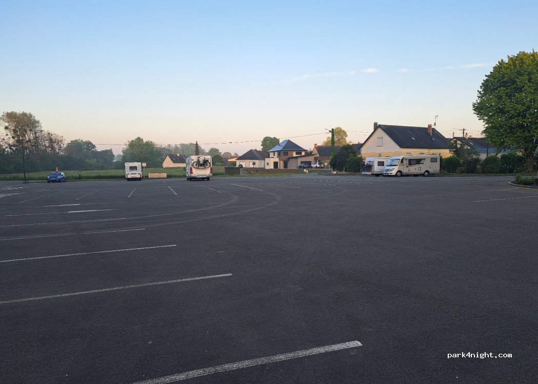 (53470) Martigné-sur-Mayenne - 17 Rue Capella — foto 4