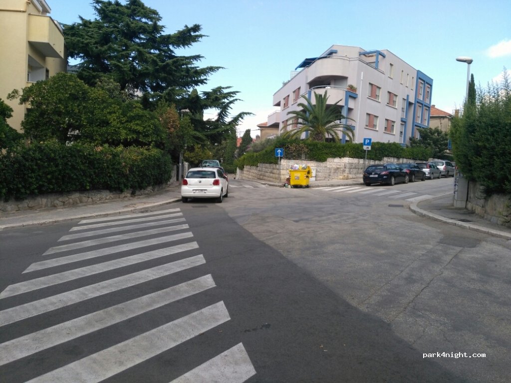 (21000) Split - — foto 3