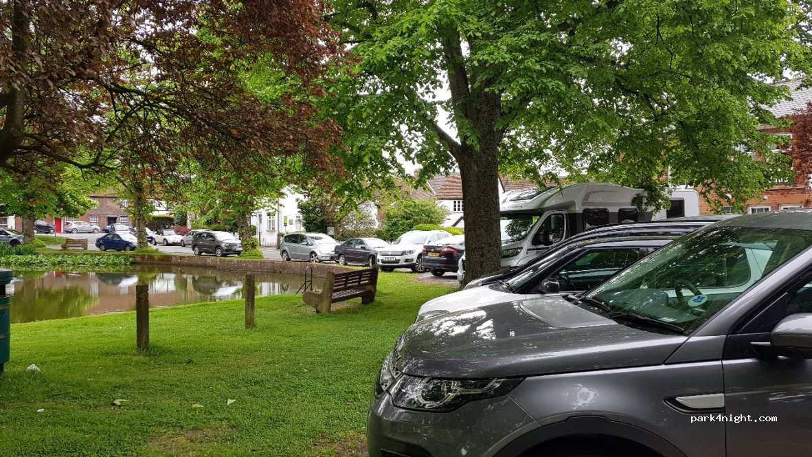 (RH9 8DY) Godstone - 2 The Green — foto 2