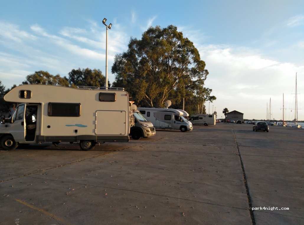 (302 00) Mesolongi - 27 Eparchiaki Odos Mesologgiou - Alikon Tourlidas — foto 2