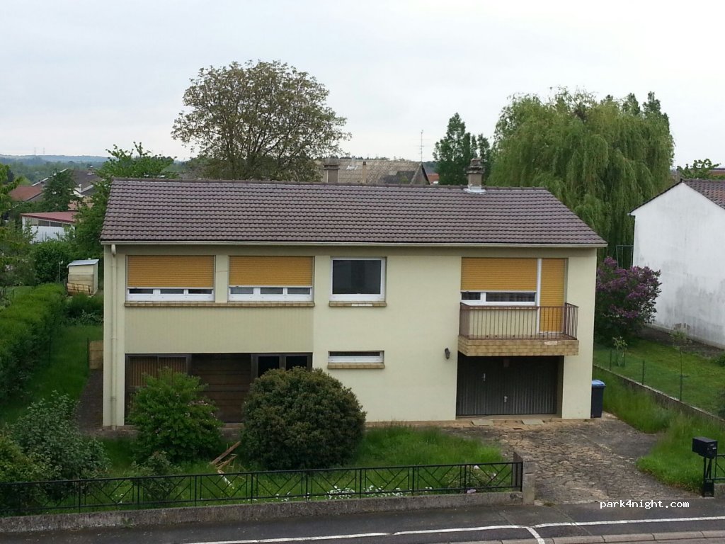 (39190) Beaufort - 2-8 Rue d'Auvergne — foto 2