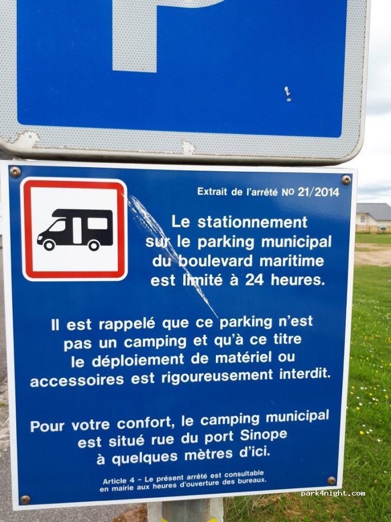 (50310) Quinéville - 10 Boulevard maritime — foto