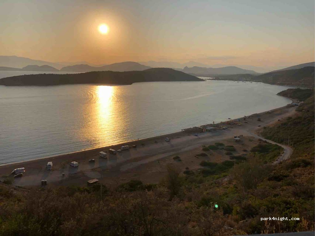 (210 60) Asini - Unnamed Road — foto