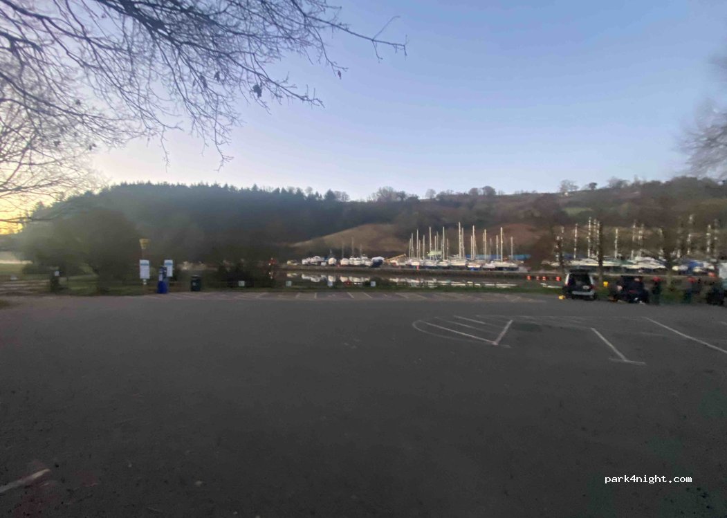 Longmarsh Car Park — foto 3