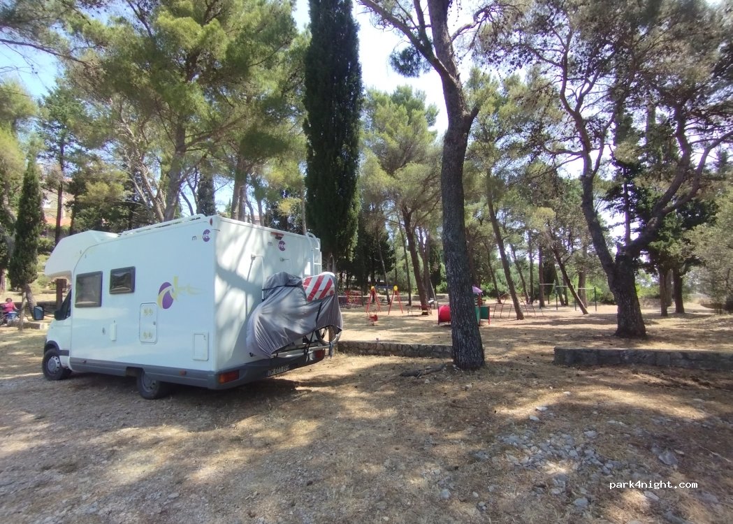 (20240) Trpanj - 10 D415 — foto