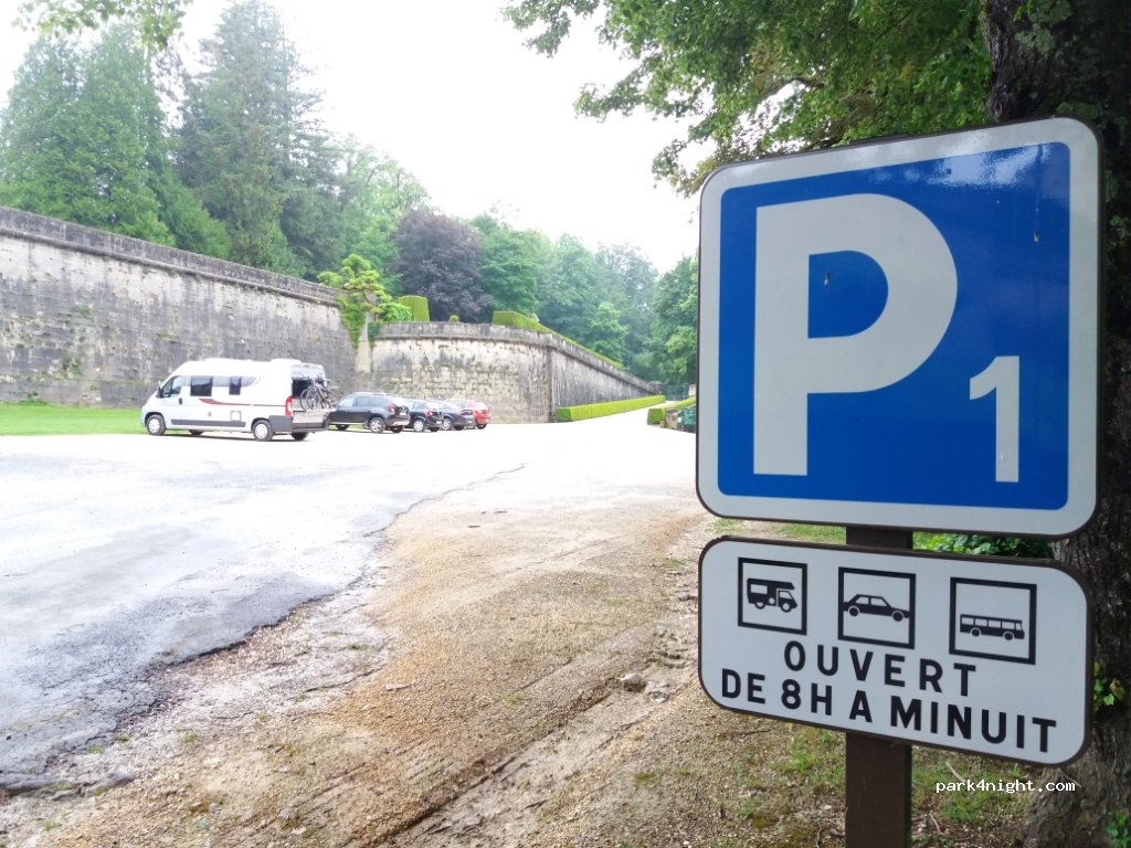 (24390) Hautefort - 94 Château d'Hautefort — foto