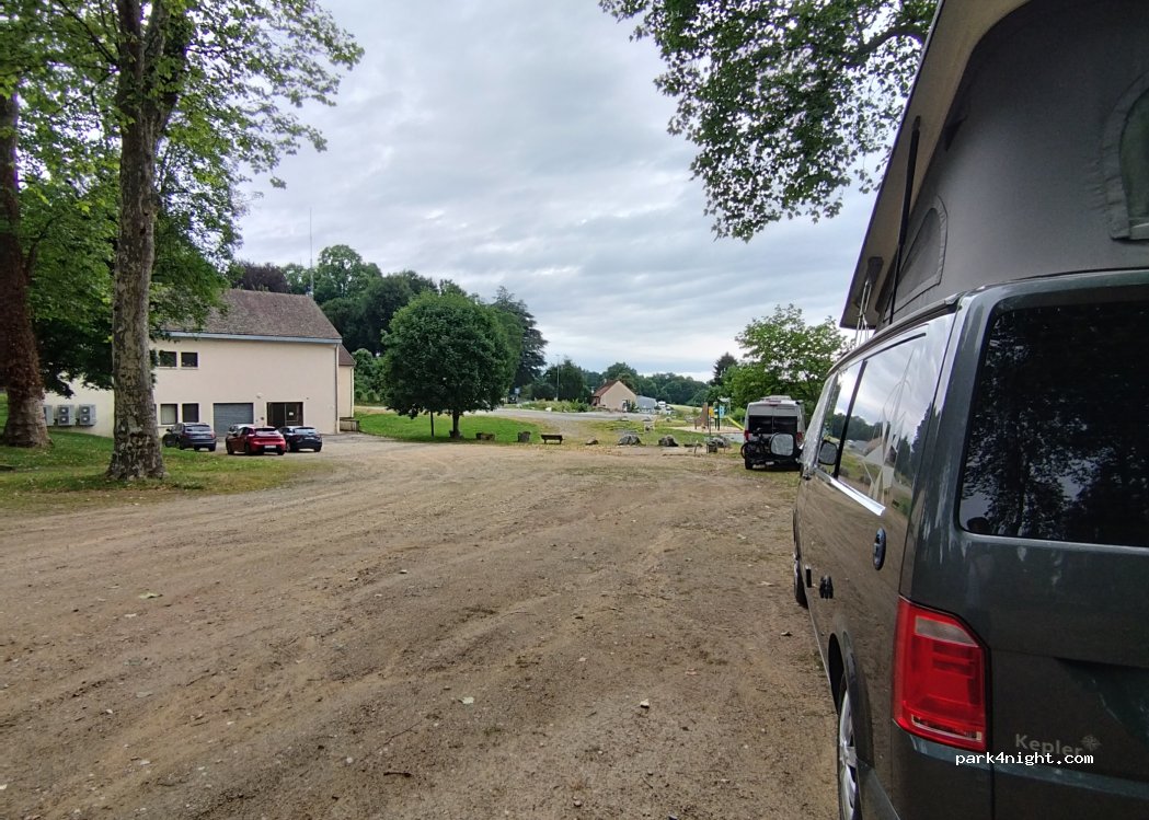 (87380) Magnac-Bourg - 1 Route du Moulin — foto 5