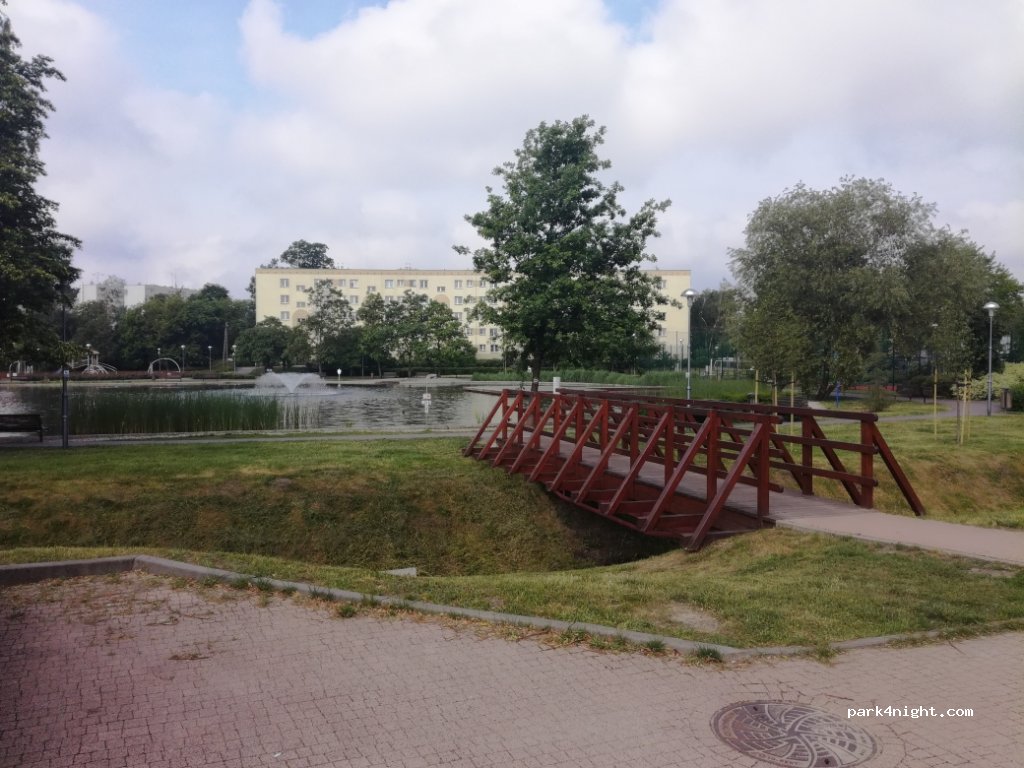 (05-825) Grodzisk Mazowiecki - 10 Stawowa — foto