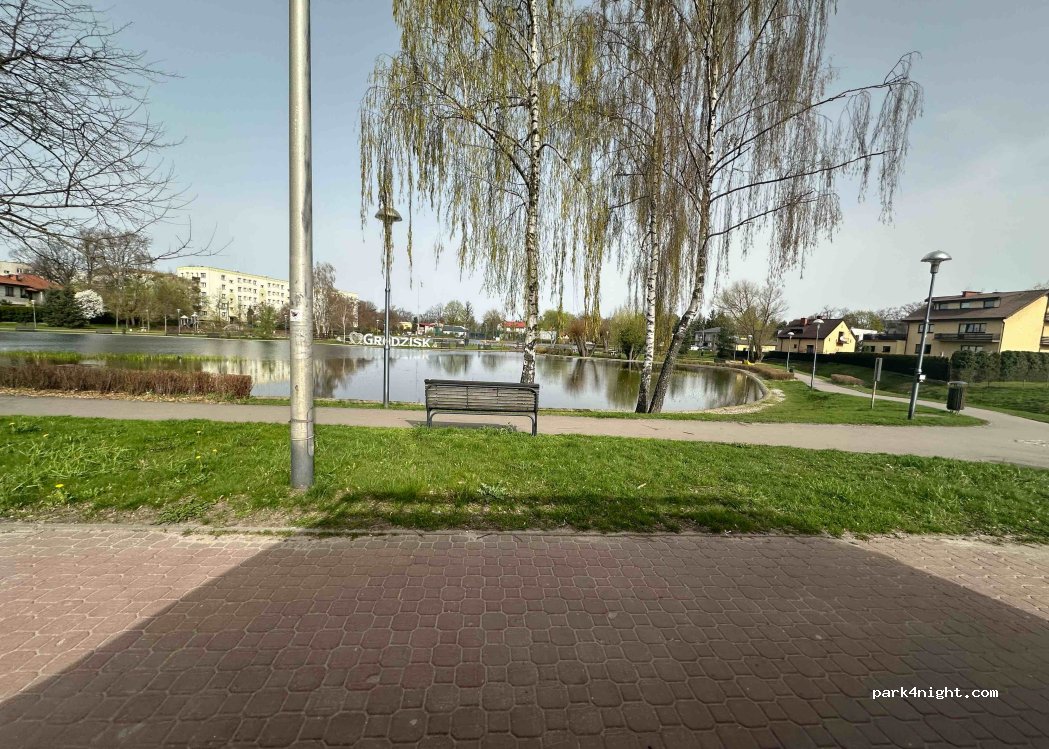 (05-825) Grodzisk Mazowiecki - 10 Stawowa — foto 3