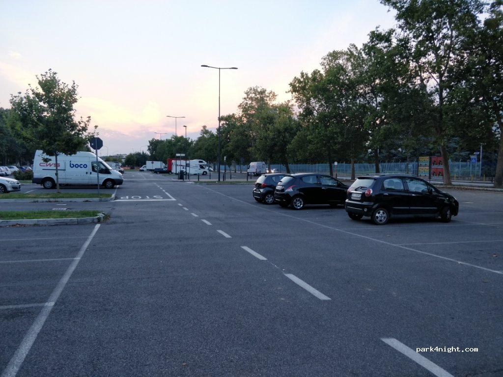 (25126) Brescia - 95 Via Baldassare Zamboni — foto 2