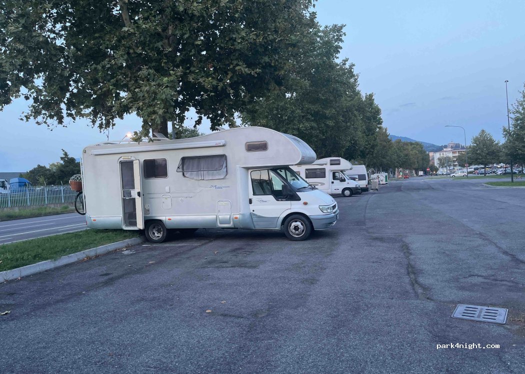 (25126) Brescia - 95 Via Baldassare Zamboni — foto 4