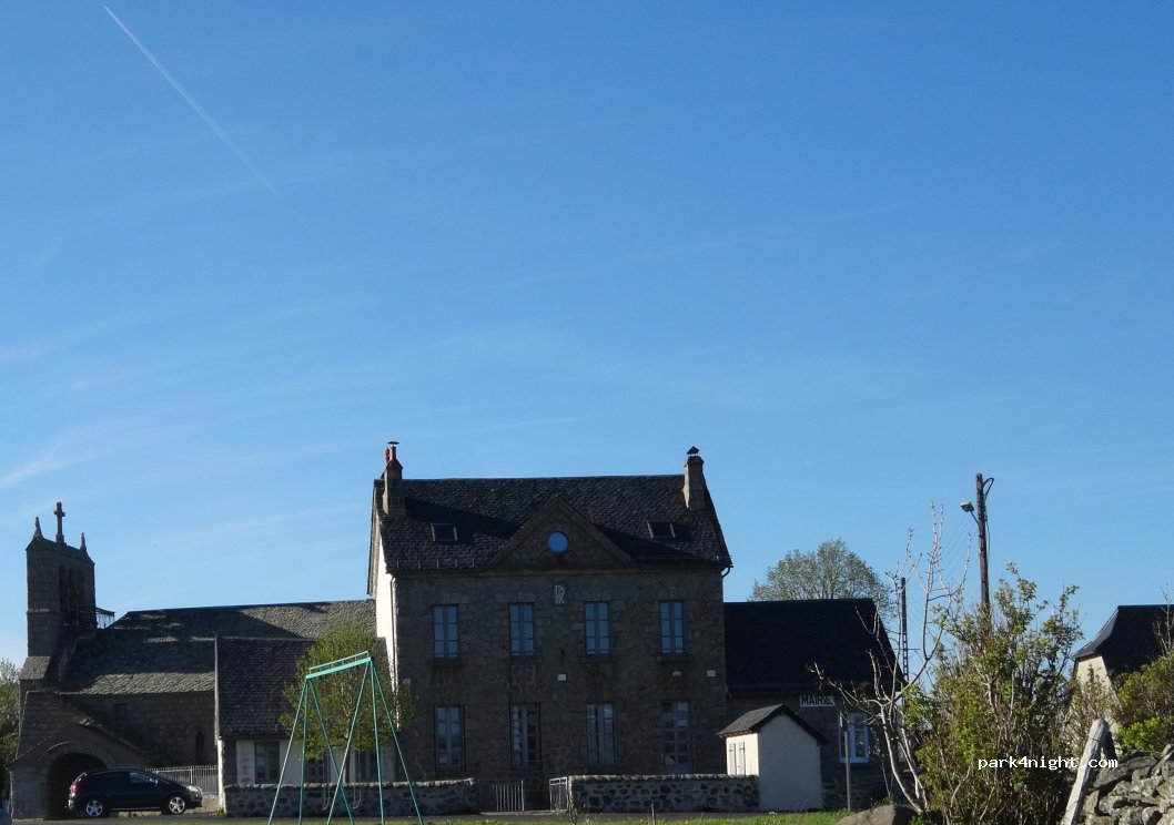 (15110) La Trinitat - Le Bourg — foto