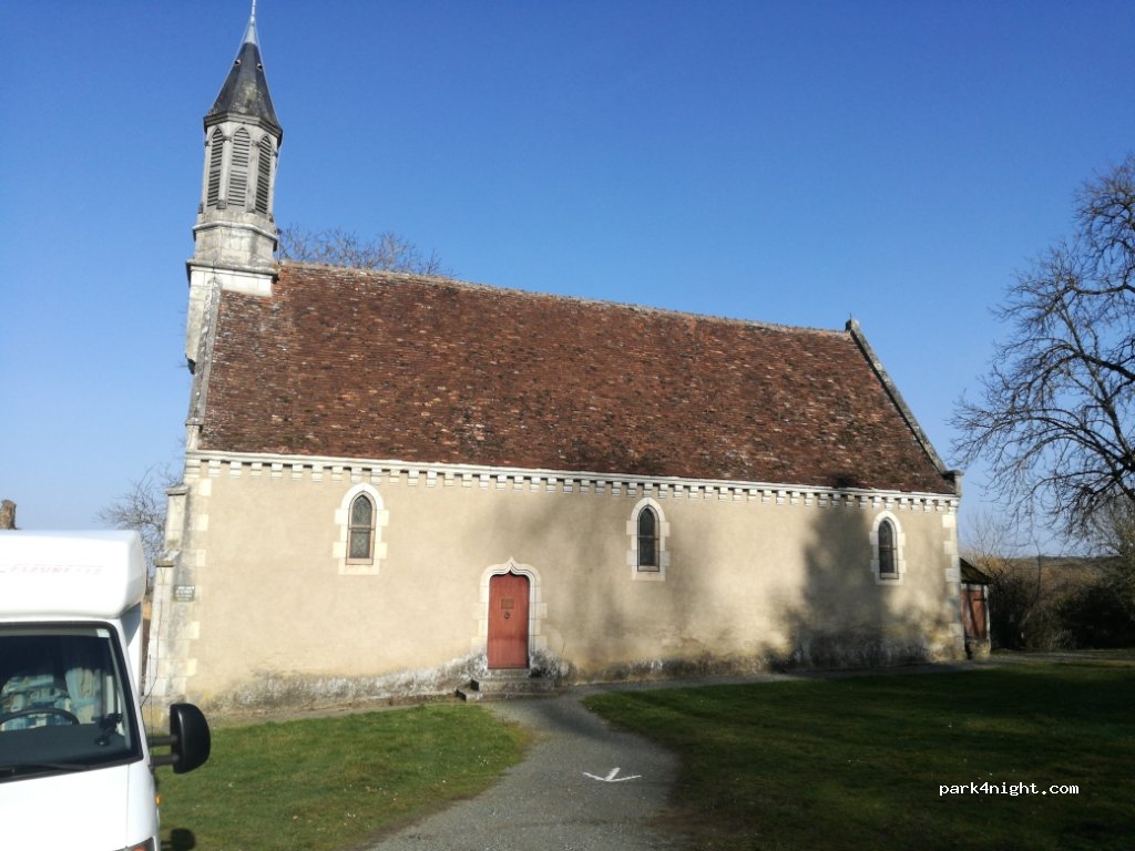 (36340) Cluis - 1 Route de Cluis Dessous — foto