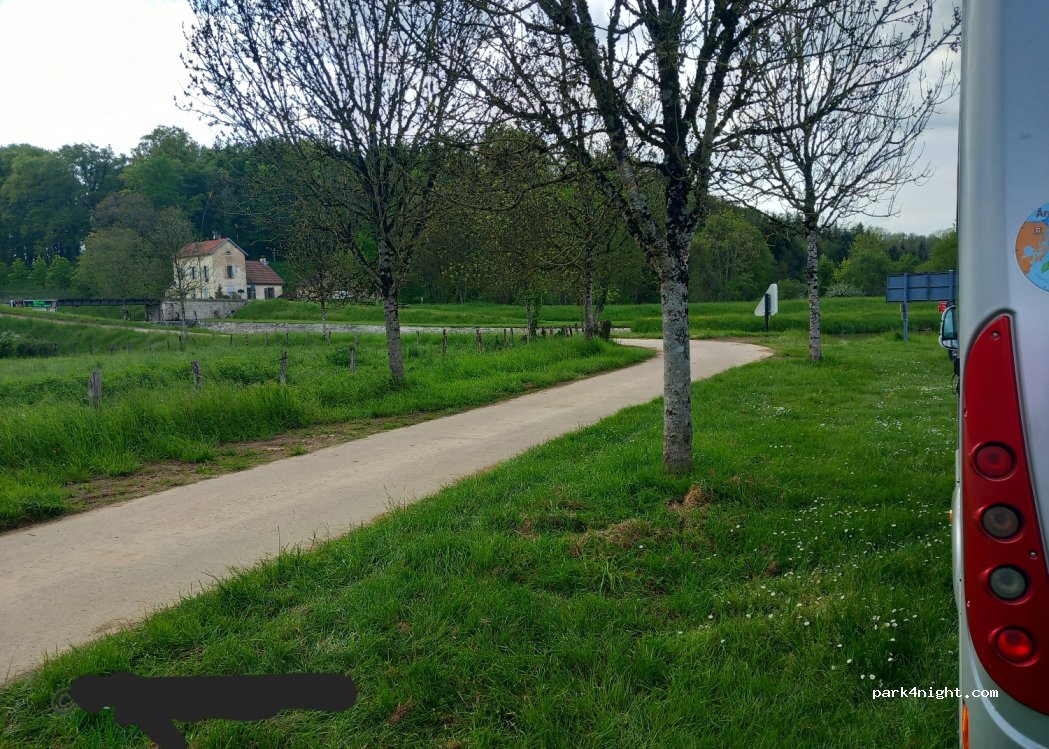 (70360) Scey-sur-Saône-et-Saint-Albin - 5 La Côte Ferrand — foto 3