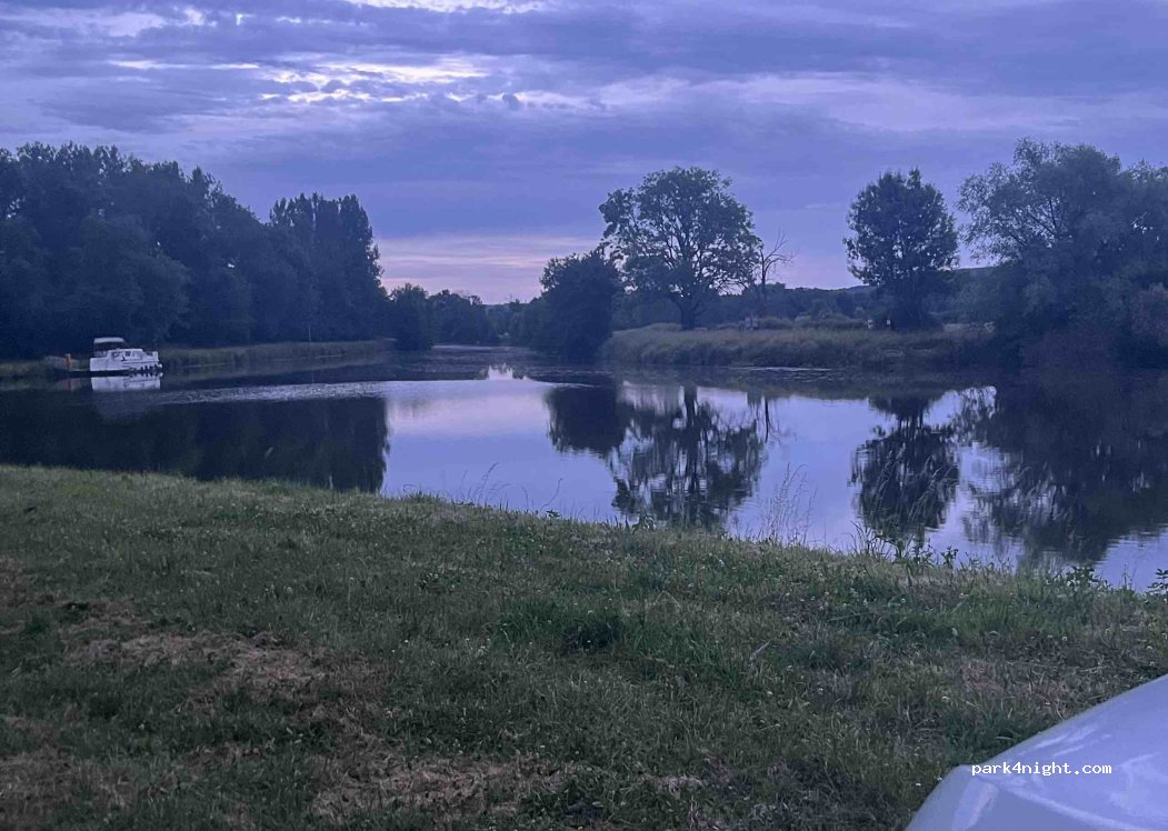 (70360) Scey-sur-Saône-et-Saint-Albin - 5 La Côte Ferrand — foto 5