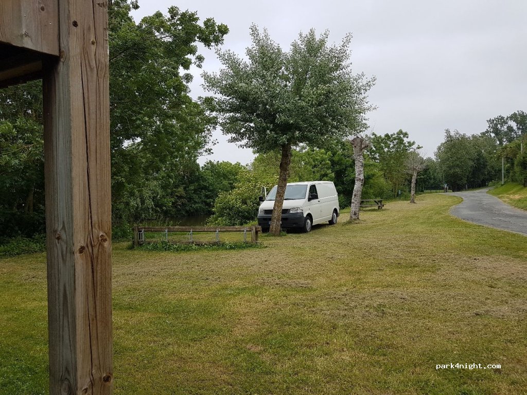 (85200) Chaix - 159 Route de Massigny — foto