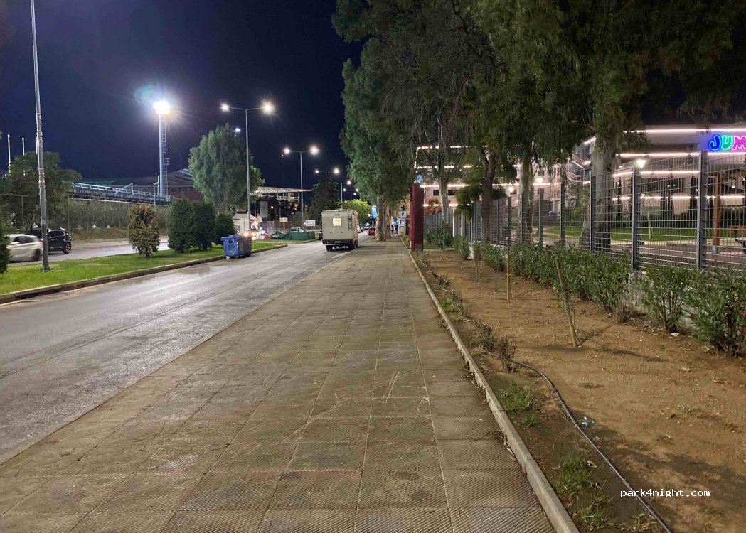 (175 64) Paleo Faliro - 184 Leoforos Posidonos — foto 2