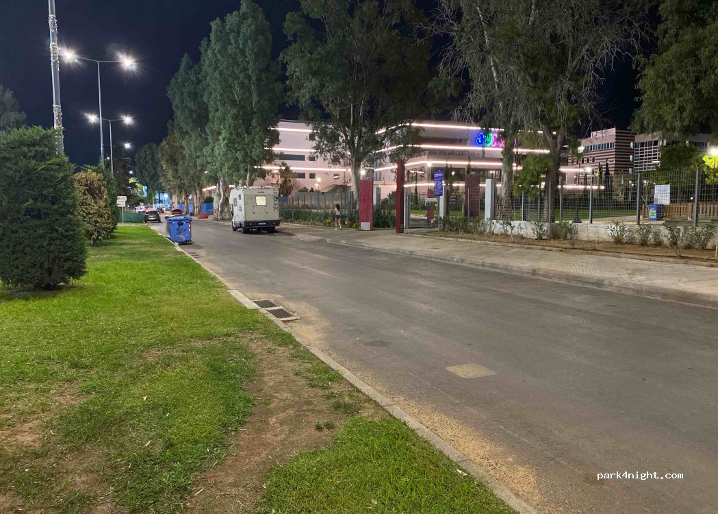(175 64) Paleo Faliro - 184 Leoforos Posidonos — foto 3
