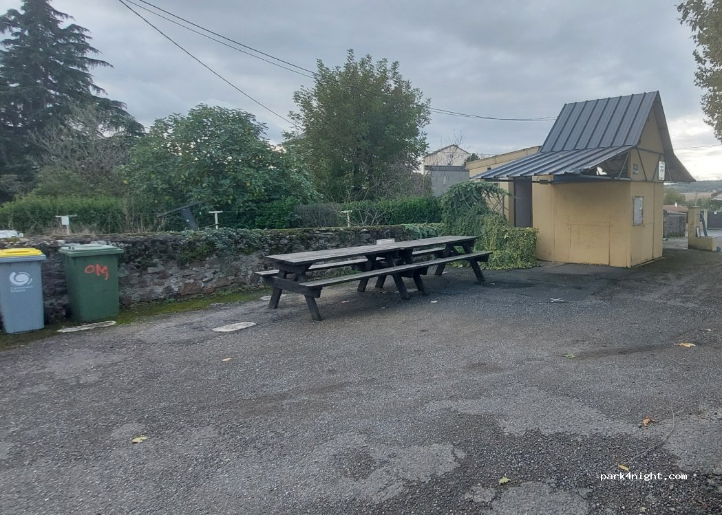 (81190) Tanus - 2-14 Rue de Tanus le Vieux — foto 3