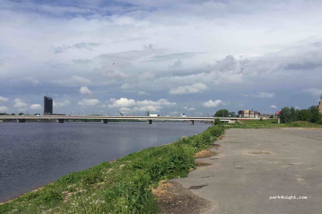 (1003) Rīga - 3 k-1 Krasta iela — foto 2
