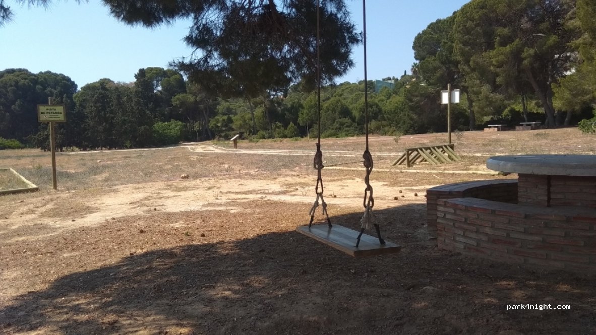 (03189) Dehesa de Campoamor - 1 Calle Gloria Fuertes — foto 2