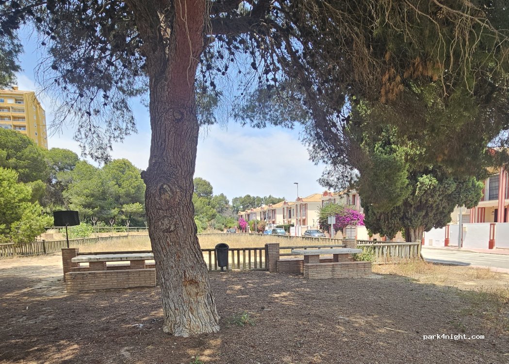 (03189) Dehesa de Campoamor - 1 Calle Gloria Fuertes — foto 5