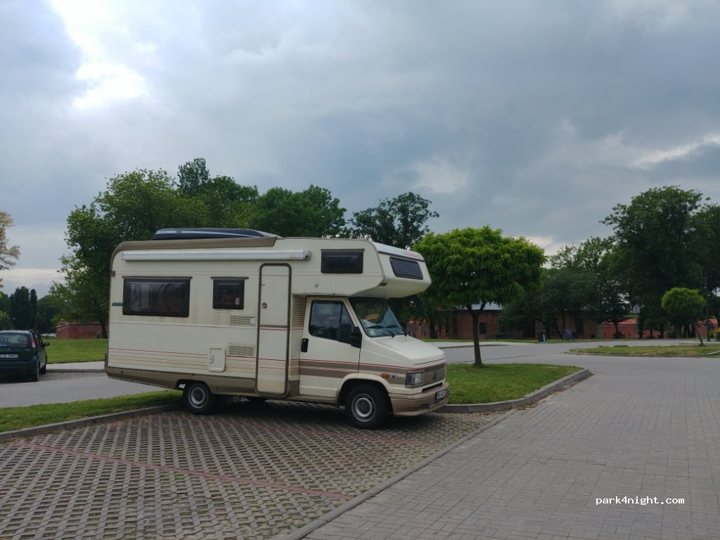 () Zamość - 90B Peowiaków — foto 2