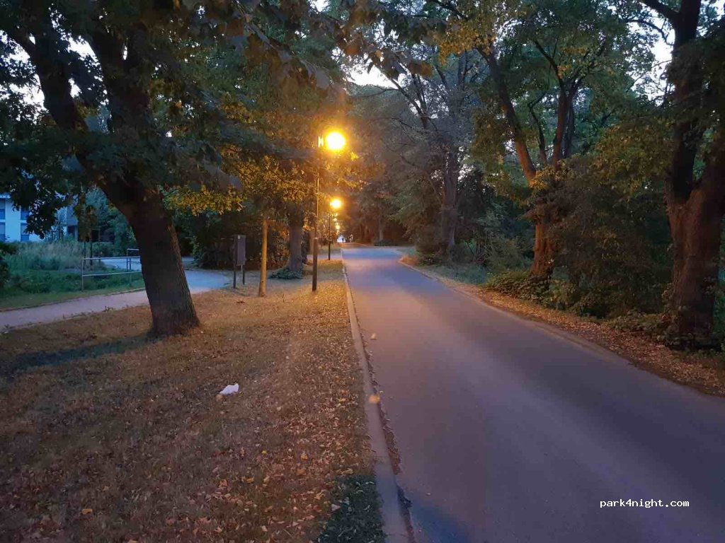 (18581) Putbus - 1 Fürst-Malte-Allee — foto 3