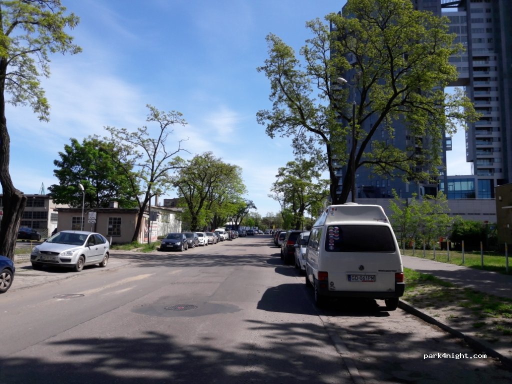 (81-340) Gdynia - 52 Antoniego Hryniewickiego — foto