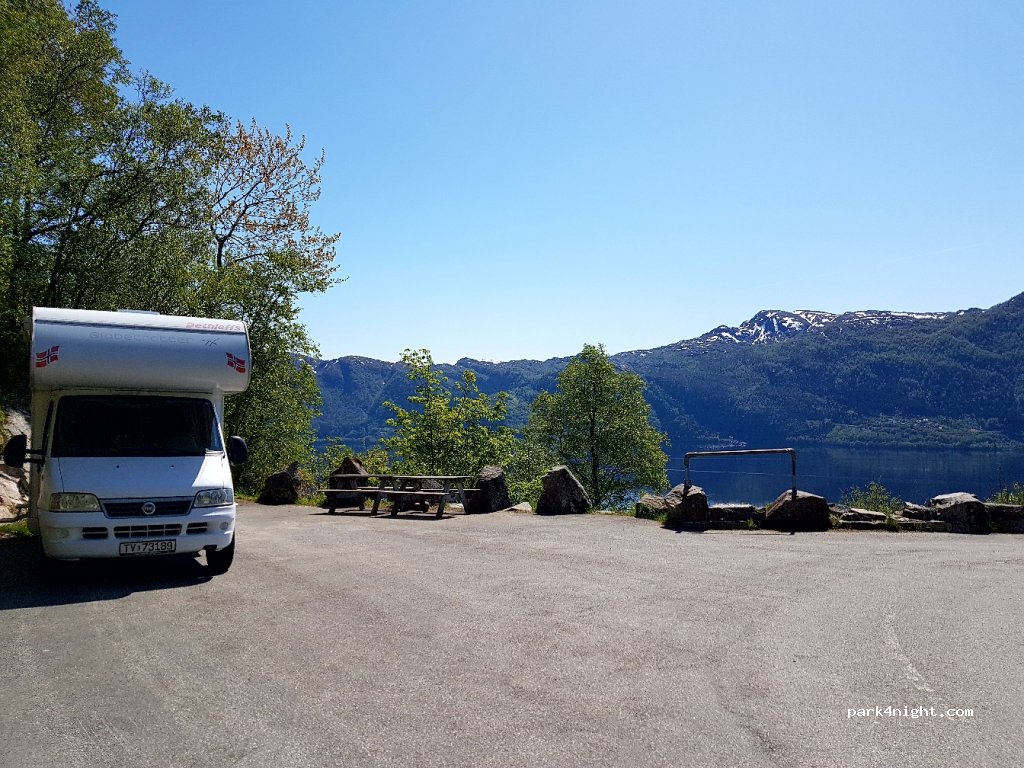 (5285) Bruvik - 56 Sekundær Fylkesveg 360 — foto