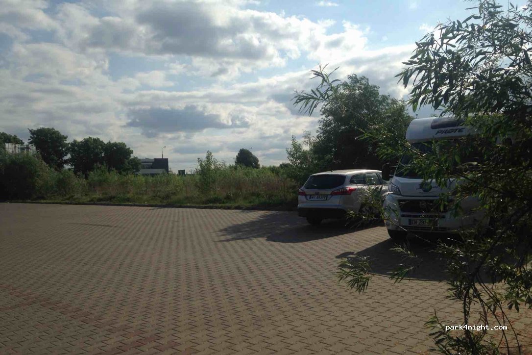 (05-126) Nieporęt - rondo Imienia Jana Pawla II — foto 3