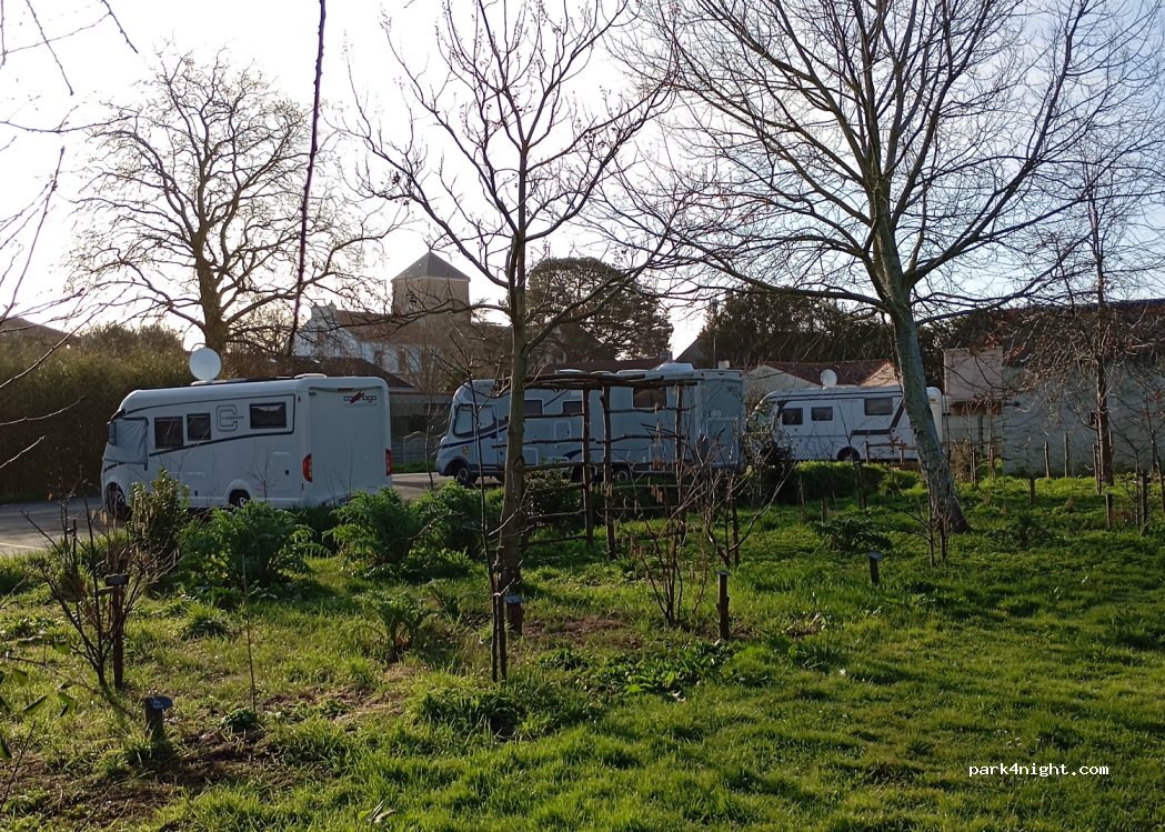 (44770) La Plaine-sur-Mer - boulevard des Nations Unies — foto 3