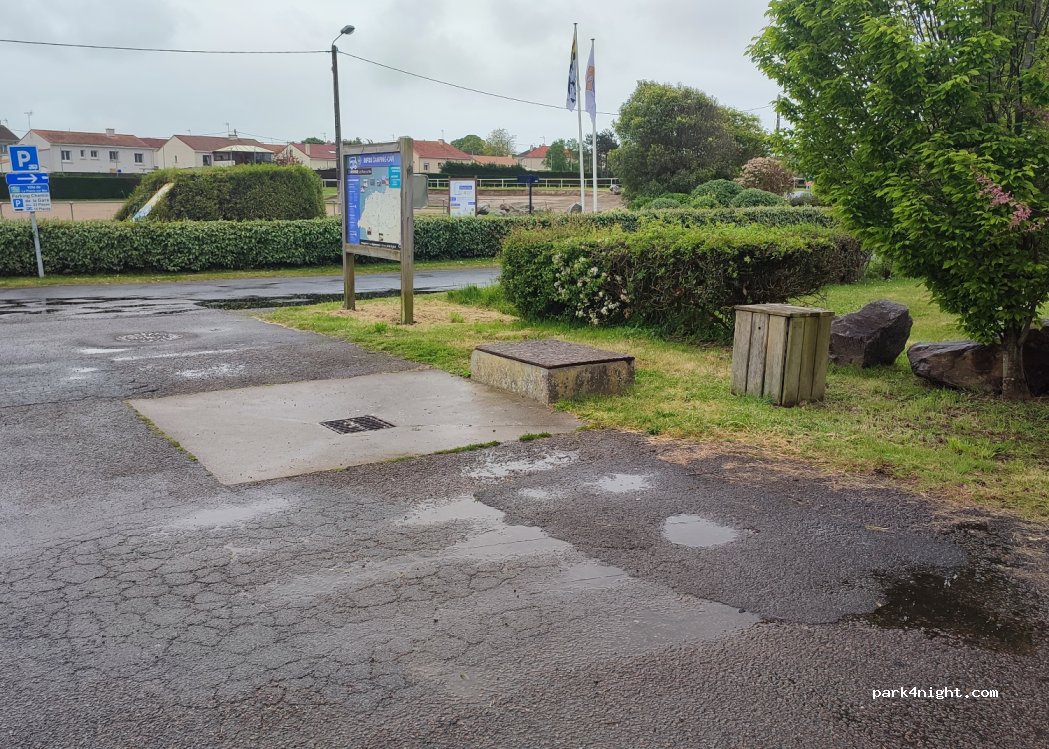 (44770) La Plaine-sur-Mer - boulevard des Nations Unies — foto 4