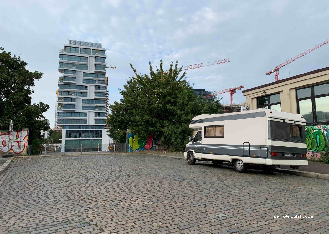 (10997) Berlin - 1 Brommystraße — foto