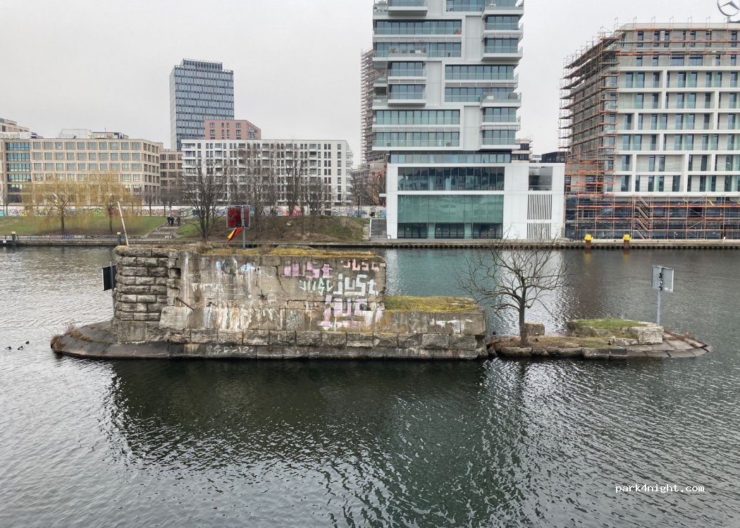 (10997) Berlin - 1 Brommystraße — foto 2