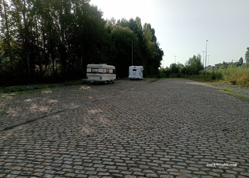 (8900) Ieper - 10 Oudstrijderslaan — foto 3